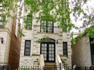 1447 W Wolfram St, Chicago, IL 60657