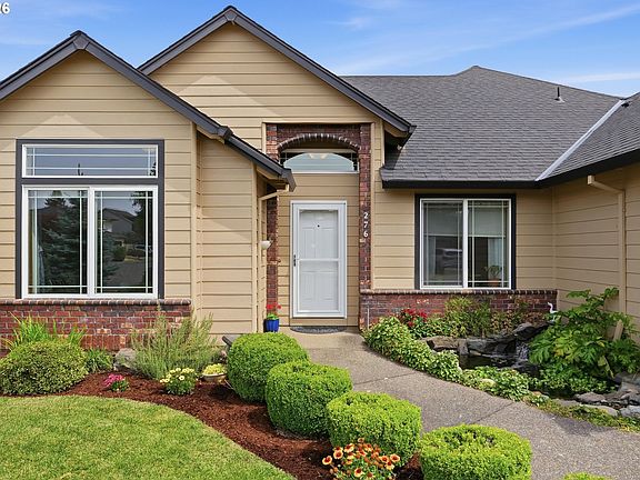 5th image of 276 SE 8th Ave