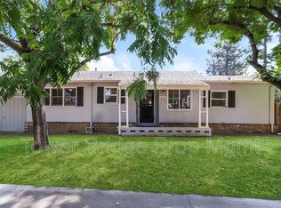 215 41st St, Sacramento, CA 95819