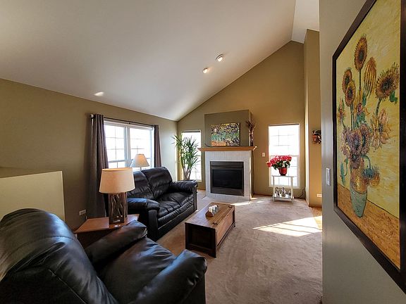 4th image of 17436 Yakima Dr #17436