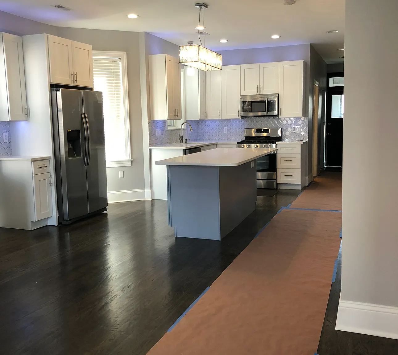2 bed, 1000 sqft, $2,700 — Photo 1
