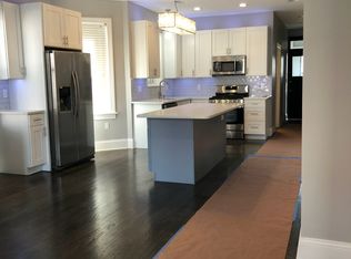 3142 N Damen Ave APT 1, Chicago, IL 60618