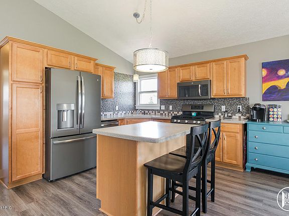 2nd image of 11615 Barkton Dr