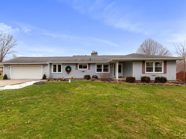 2610 Pinecrest Dr, Adrian, MI 49221