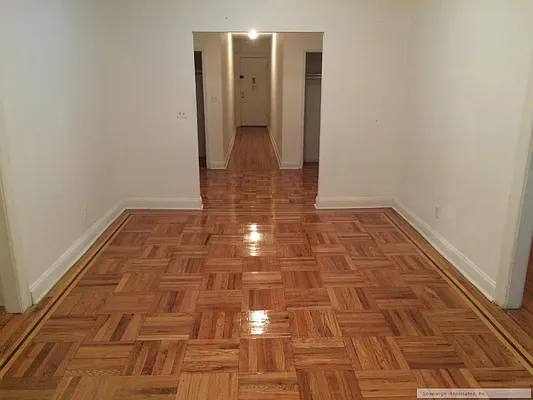 Rented by Sovereign Associates | media 4