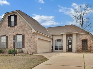 10448 Plum Creek Dr, Shreveport, LA 71106