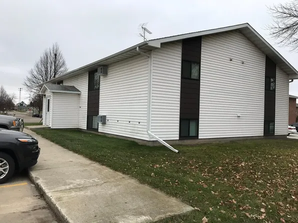 900 Brooklawn Dr, Brookings, SD 57006