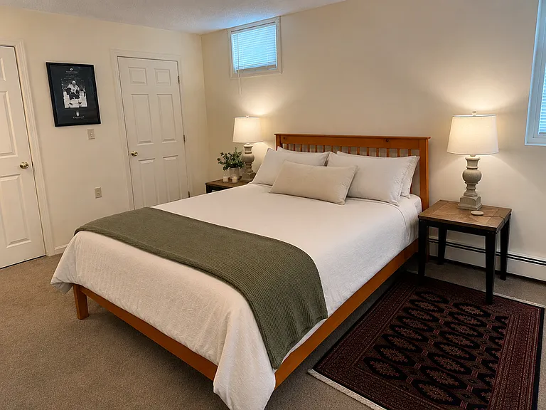 826 State St #1 — Photo 12