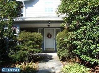 102 S Rolling Rd, Springfield, PA 19064