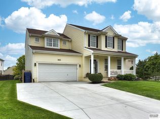 16501 Loop St, Omaha, NE 68136