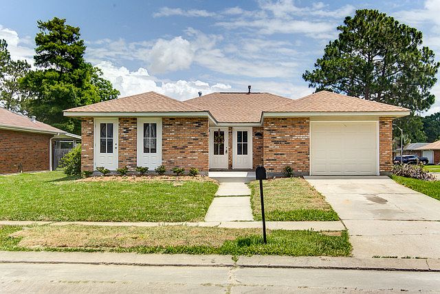 1st image of 2717 W Friendship Dr