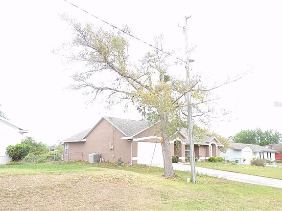 3rd image of 2800 Jewel Ave