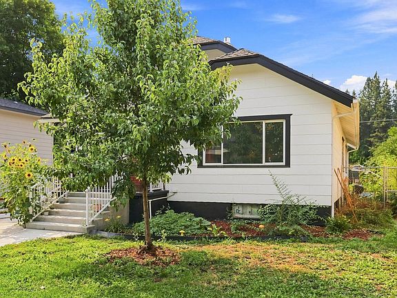 3rd image of 712 E 9th Ave
