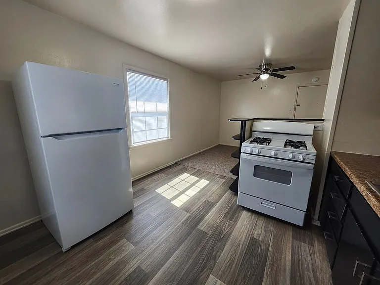Gant Apartments — Photo 4