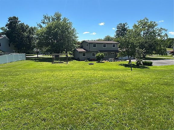 2nd image of 722 White Springs Dr