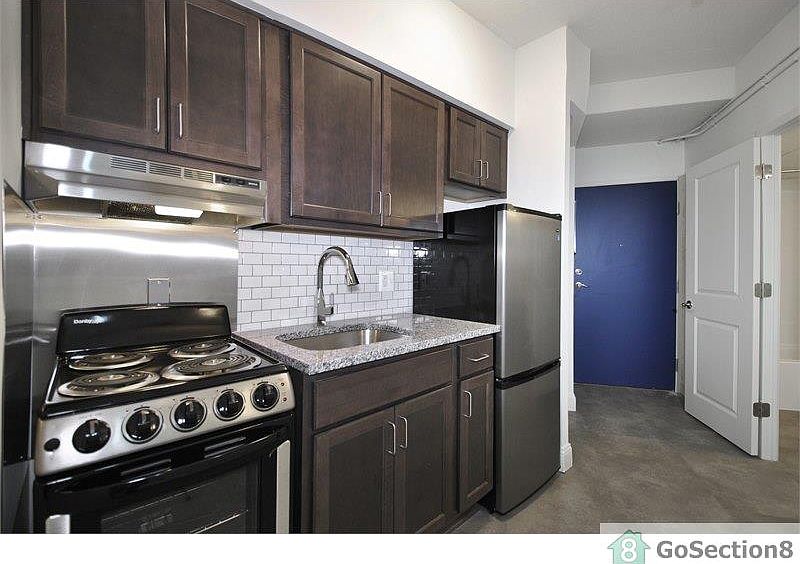 1st image of 80 E Hancock St #1404