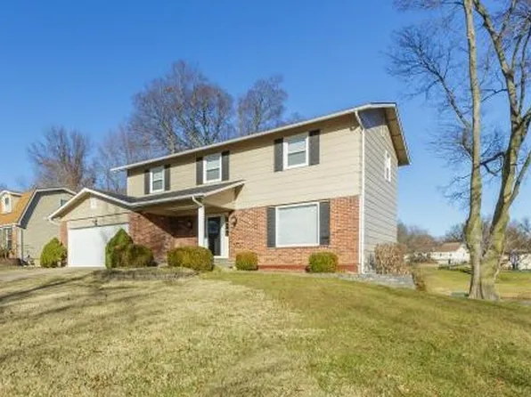 77 Atwater Dr, Saint Peters, MO 63376