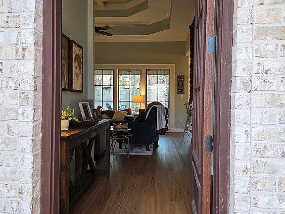 5th image of 286 Eagle Rock Cir
