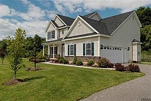 2nd image of 23 Thoroughbred Cir