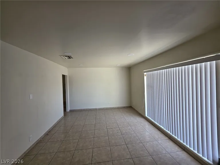 910 Magnolia Ave — Photo 28