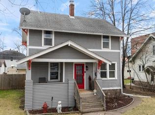 814 E Howard St, Hibbing, MN 55746