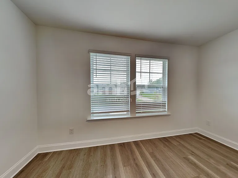 4788 McDade Ln — Photo 25