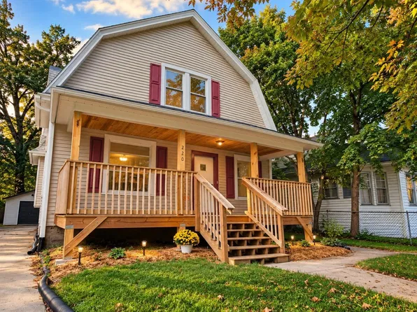 220 13th Ave, Green Bay, WI 54303