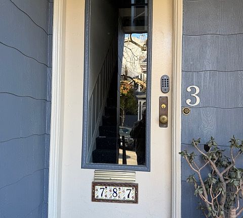 2nd image of 787 Clayton St Suite 4