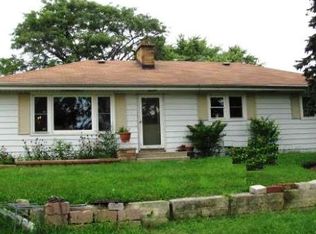 28W308 Roosevelt Rd, Winfield, IL 60190