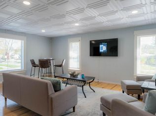 430 Lyon St, South Haven, MI 49090