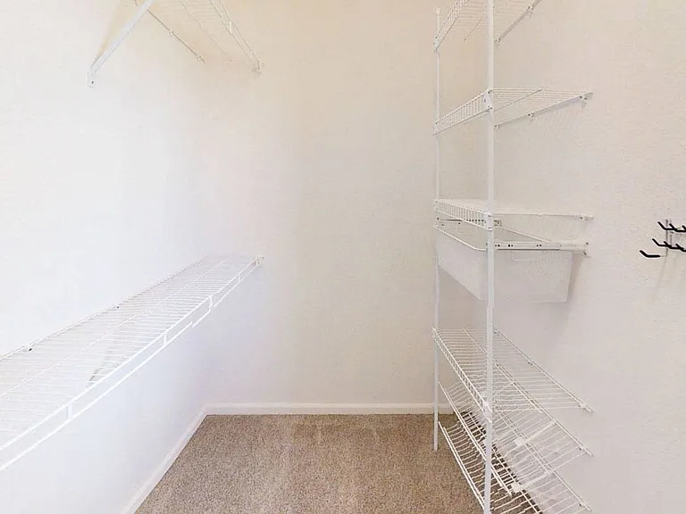 Andover Pointe Apartment Homes — Photo 20