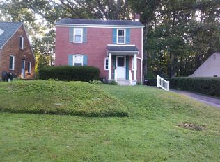 601 N Madison Ave, Grove City, PA 16127