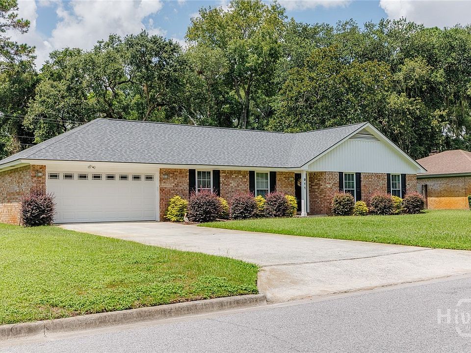 1st image of 911 Boxwood Drive