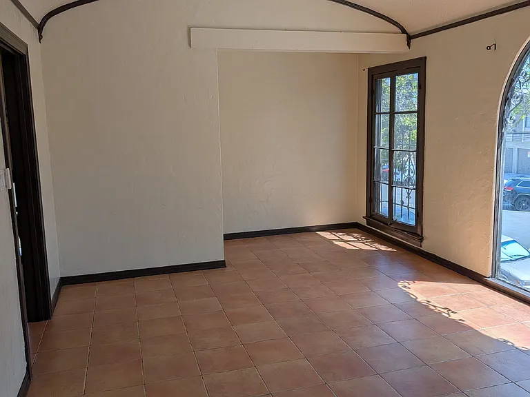329 Cerritos Ave — Photo 6