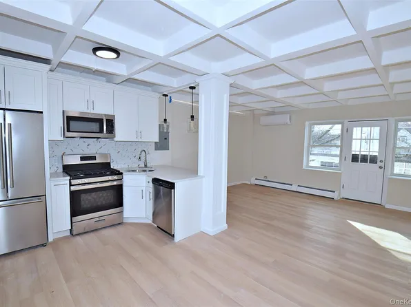144-24 Village Road #67-B, Kew Garden Hills, NY 11435