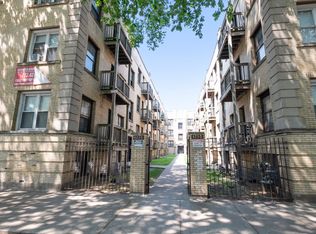 4230 S Michigan Ave #2W, Chicago, IL 60653