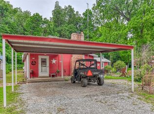 22251 W 5th St, Hinton, OK 73047