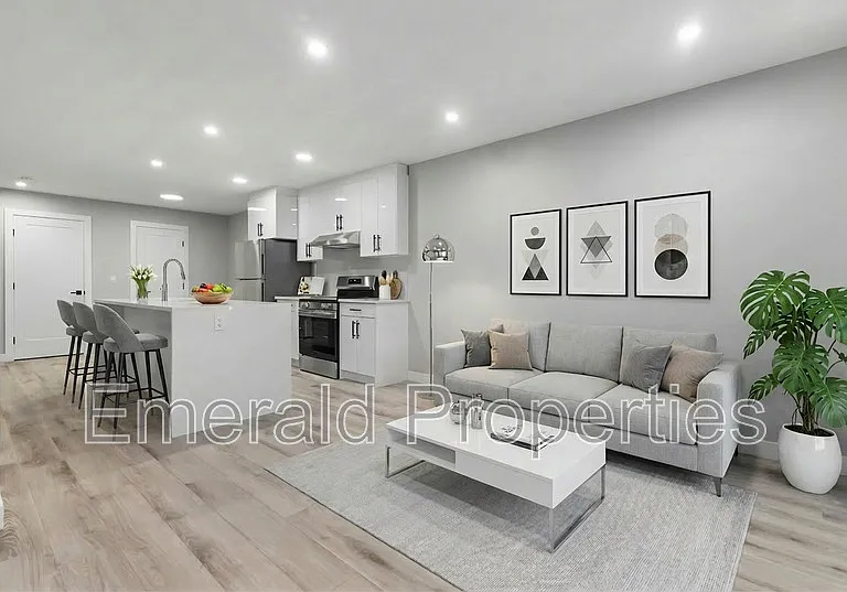 10441 132nd St NW — Photo 5