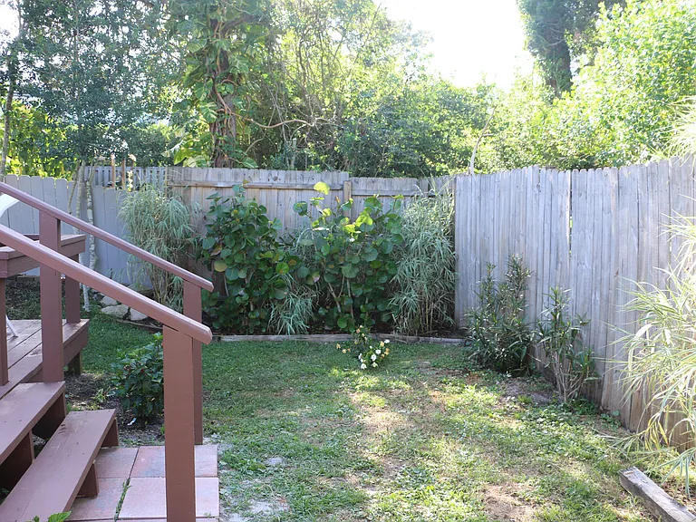 214A & B 9th St — Photo 27