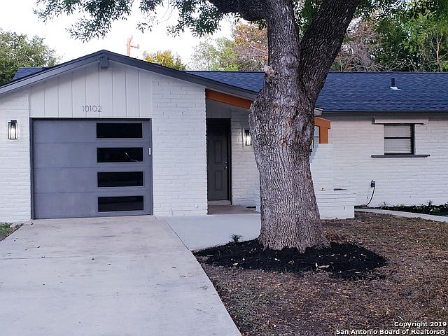 1st image of 10102 Lorene Ln