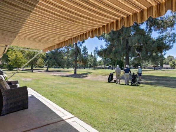 5717 Cypress Point Dr, Bakersfield, CA 93309