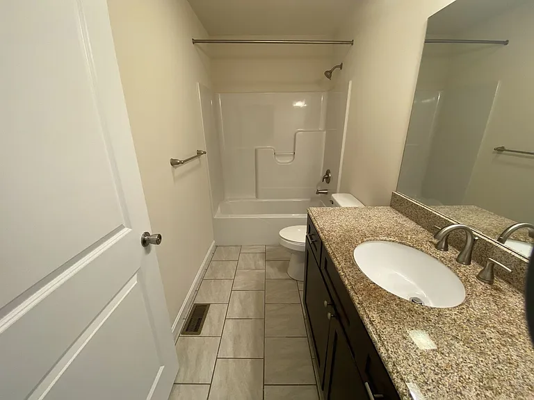 2800 Monticello Ln — Photo 16