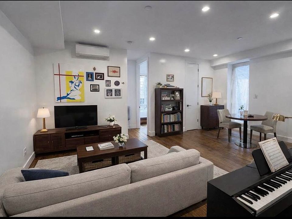 1st image of 327 Woodbine St APT 2