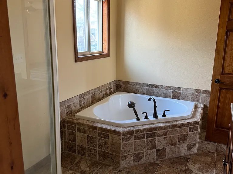 1075 McDougall Dr — Photo 9