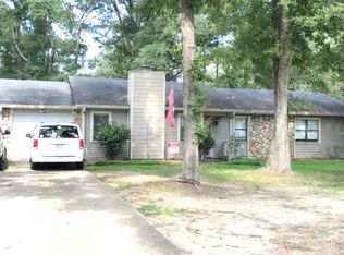 143 Querecho Ln, Albany, GA 31707