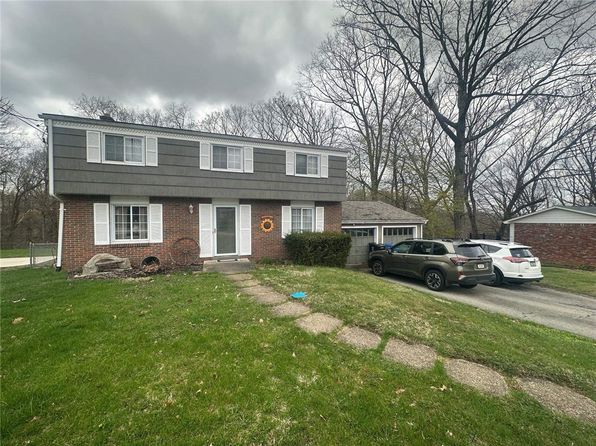 924 Old Hills Rd, McKeesport, PA 15135