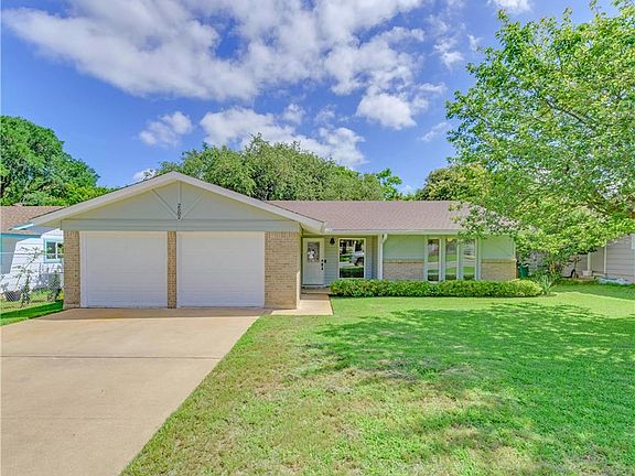 2nd image of 2502 Coatbridge Dr