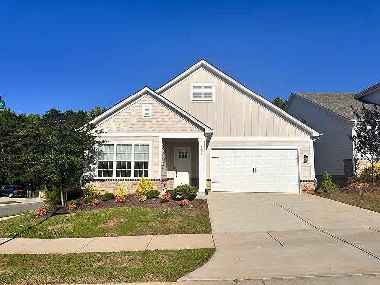 4553 Stellata Loop — Photo 2