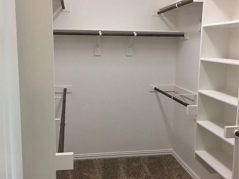 312 Eden Dr — Photo 22