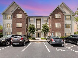3710 Spanish Peak Dr APT 2D, High Pt, NC 27265